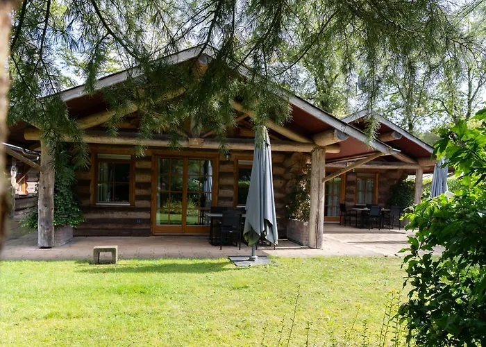 Boomgalows De Roestelberg